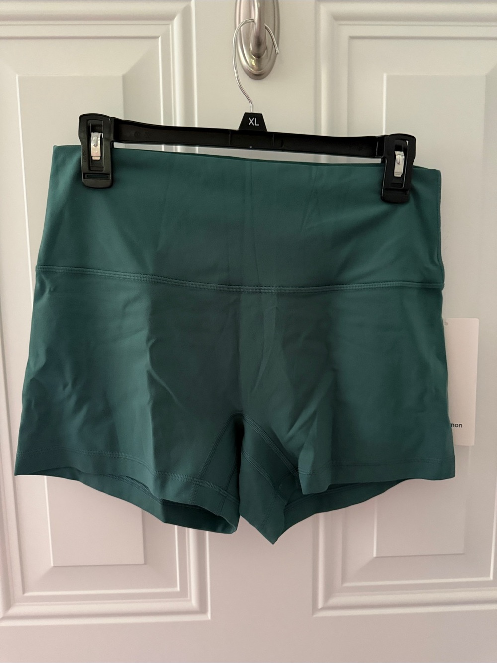 NWT lululemon athletica Align No Line HR Short 4” - size 12